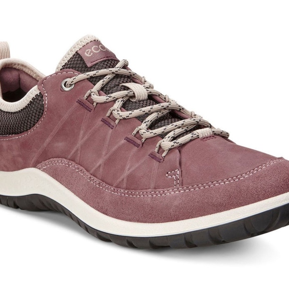 ECCO Womens Aspina Low Hiking Shoe Aspina Low-W